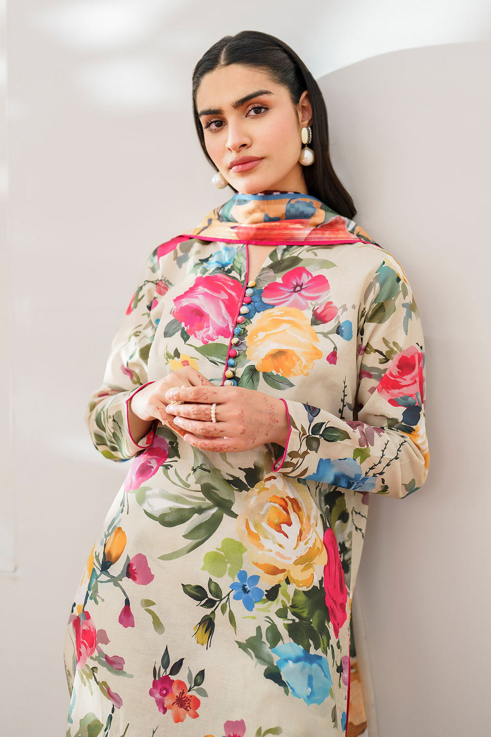 WINTER-3PC KARANDI PRINTED SHIRT WITH KARANDI PRINTED DUPATTA AND TROUSER-2578