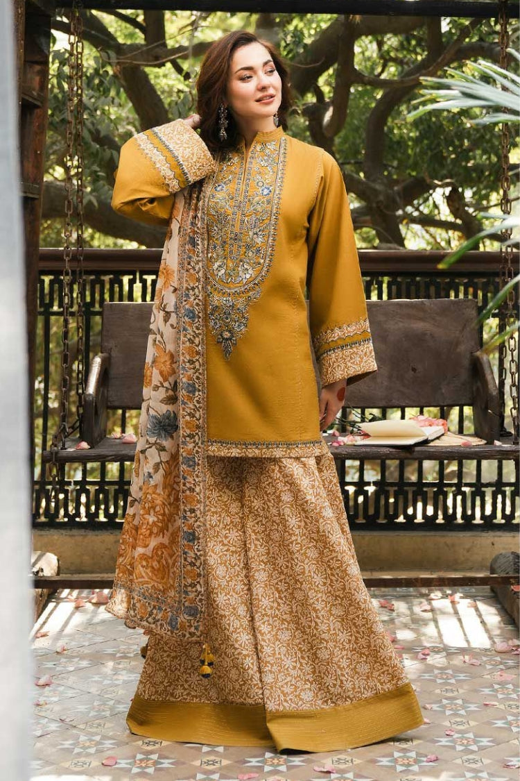 WINTER-3PC KHADDAR PRINTED EMB SHIRT WITH KHADDAR PRINTED DUPATTA AND PRINT TROUSER-2668