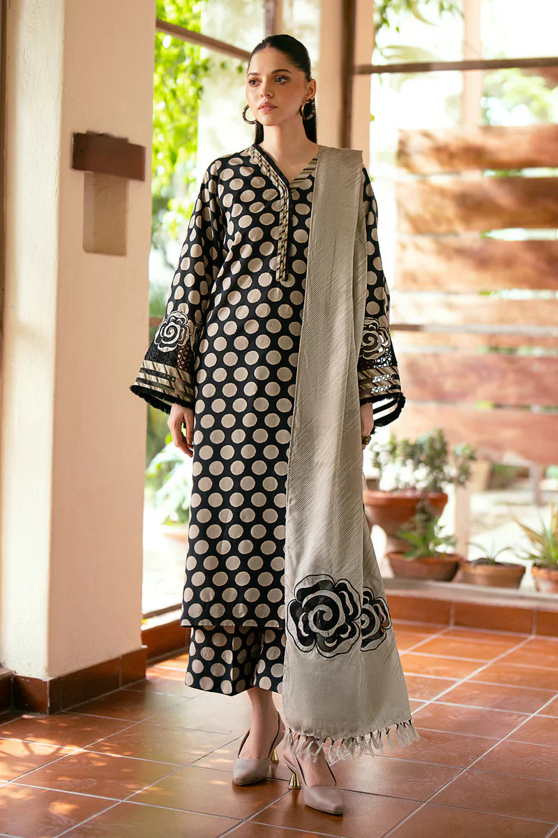SUMMER-3PC LAWN PRINTED SHIRT WITH CHIFFON PRINT DUPATTA AND PRINT TROUSER-2513