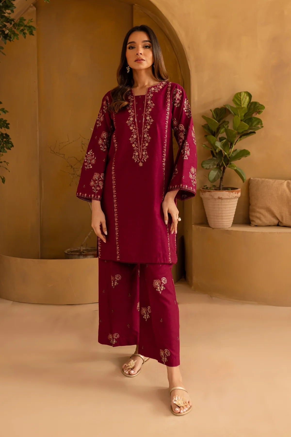 WINTER-2PC DHANAK EMBROIDRED SHIRT WITH DHANAK EMBROIDRED TROUSER-15016
