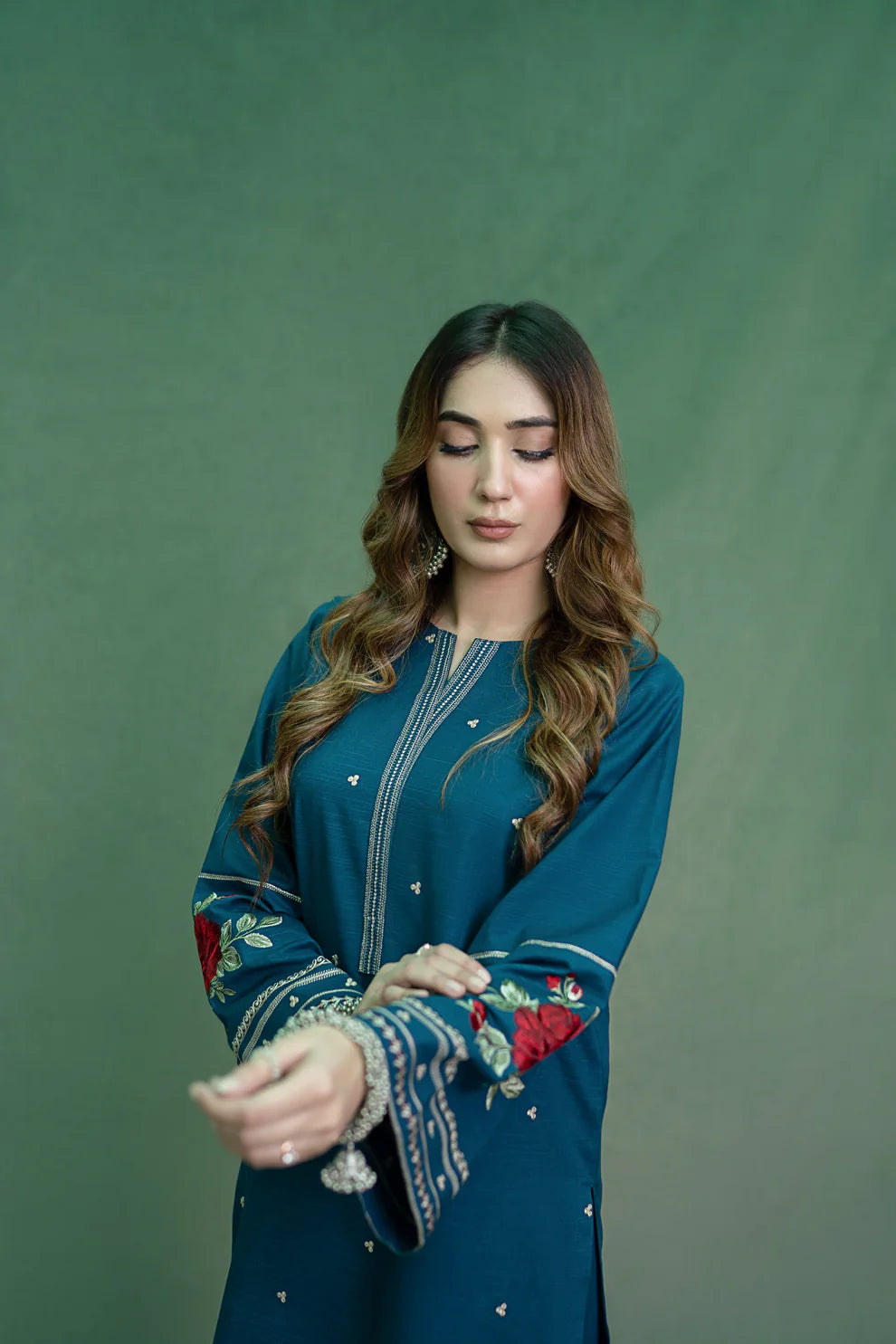 WINTER-2PC DHANAK EMBROIDRED SHIRT WITH AND EMBROIDRED TROUSER-BIC-101