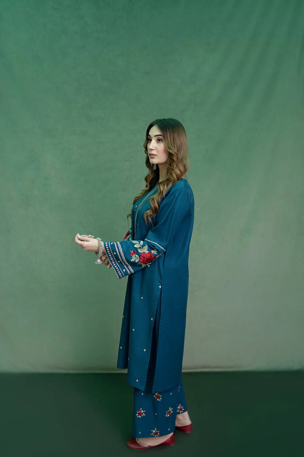 WINTER-2PC DHANAK EMBROIDRED SHIRT WITH AND EMBROIDRED TROUSER-BIC-101