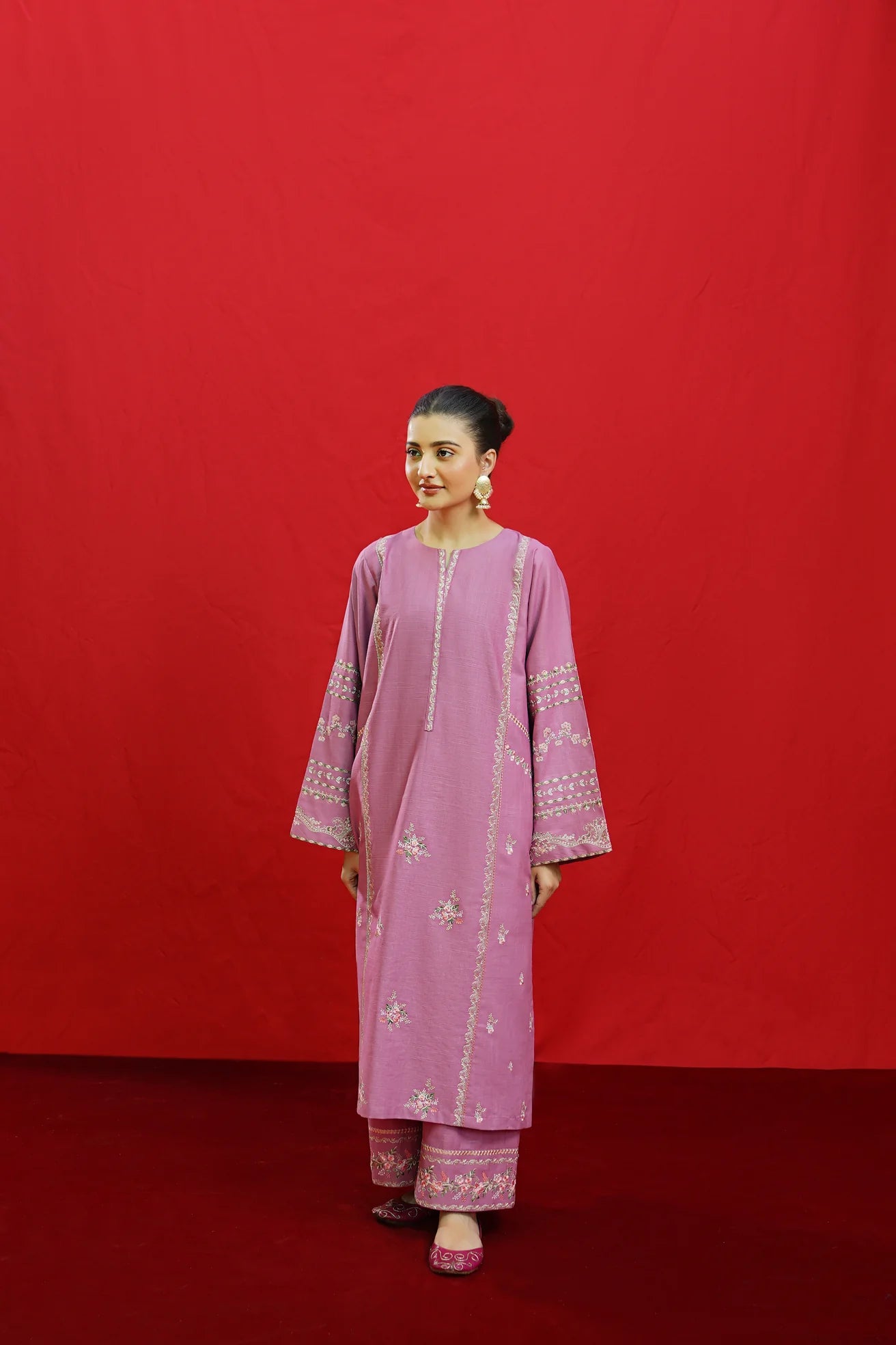 WINTER-3PC KHADDAR EMBROIDRED SHIRT WITH WOOL PRINTED SHAWL & EMB TROUSER-3383
