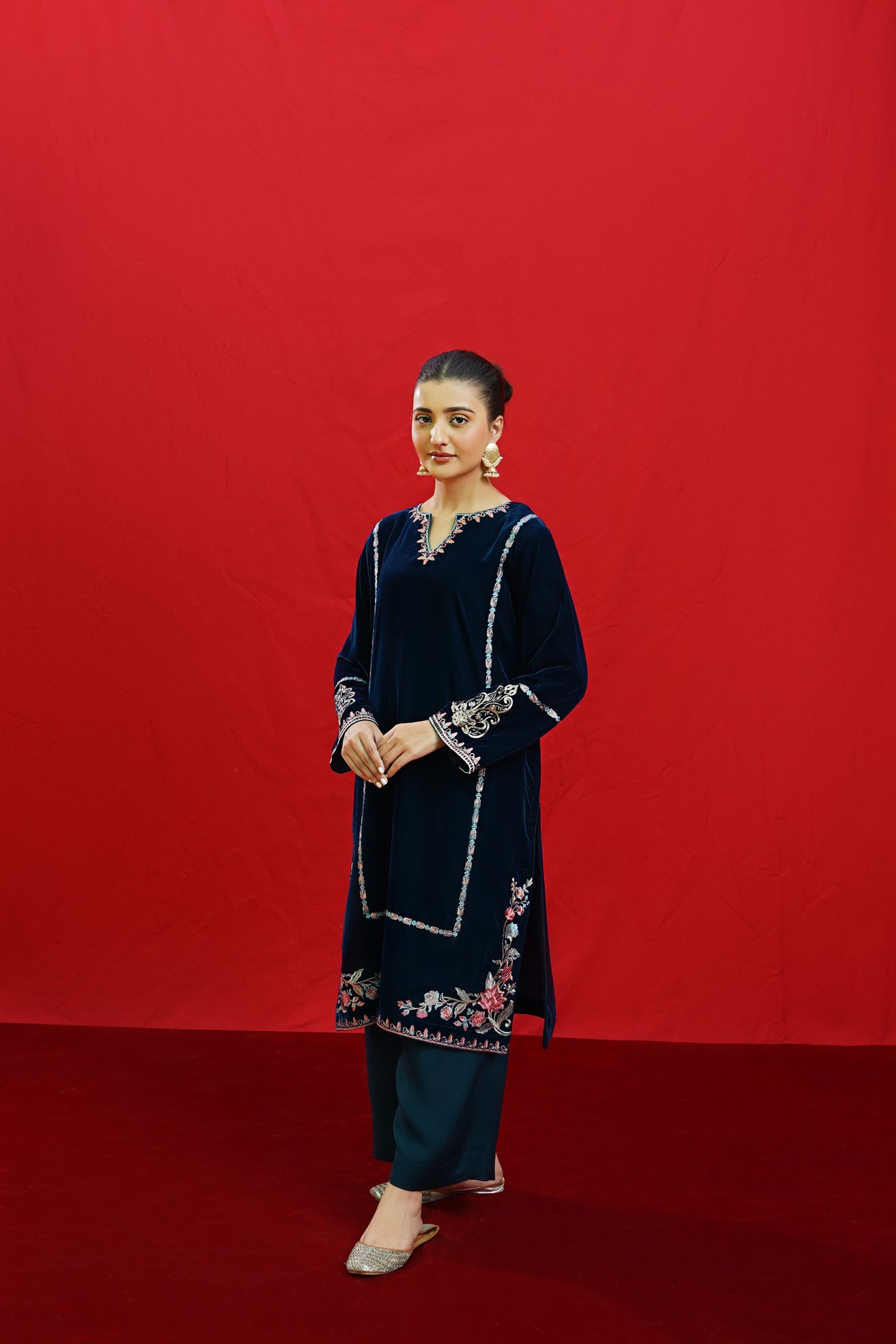 WINTER-2PC Velvet Heavy Embroidered Shirt With Velvet Embroidered Sleeves-D23