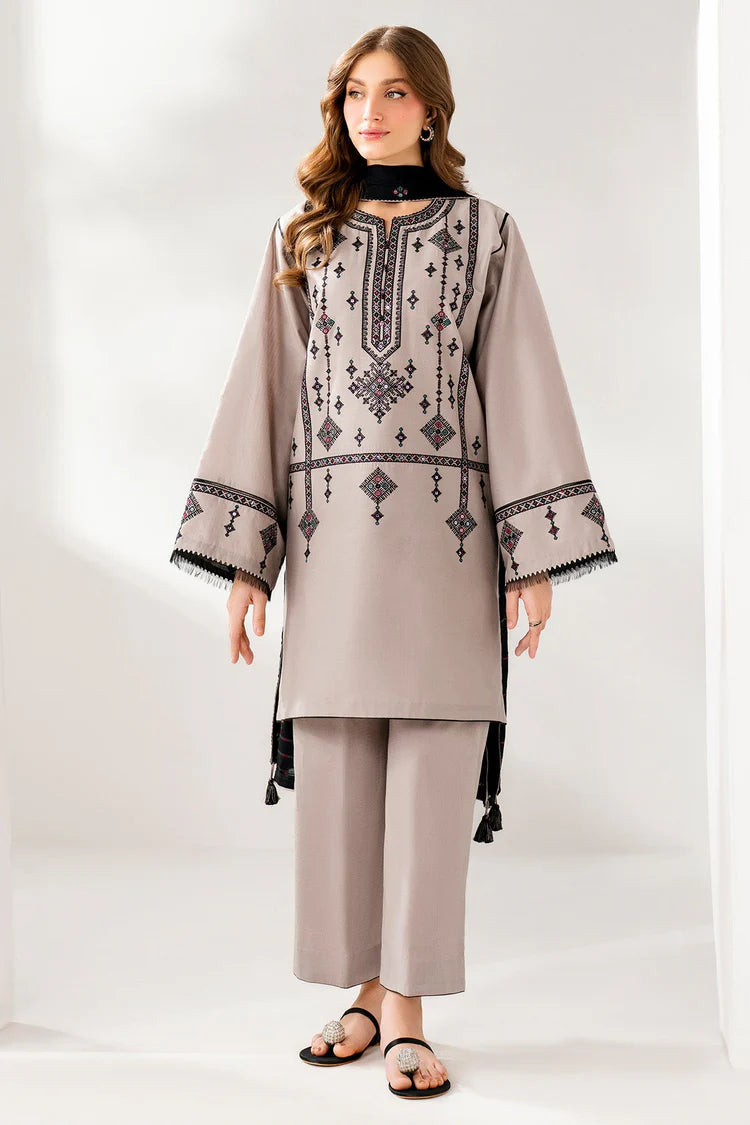 WINTER-3PC DHANAK EMBROIDERED SHIRT WITH CHIFFON EMB DUPATTA AND TROUSER-4192