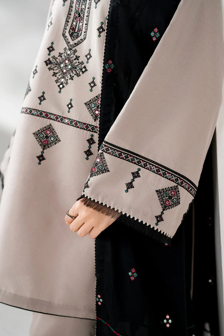 WINTER-3PC DHANAK EMBROIDERED SHIRT WITH CHIFFON EMB DUPATTA AND TROUSER-4192