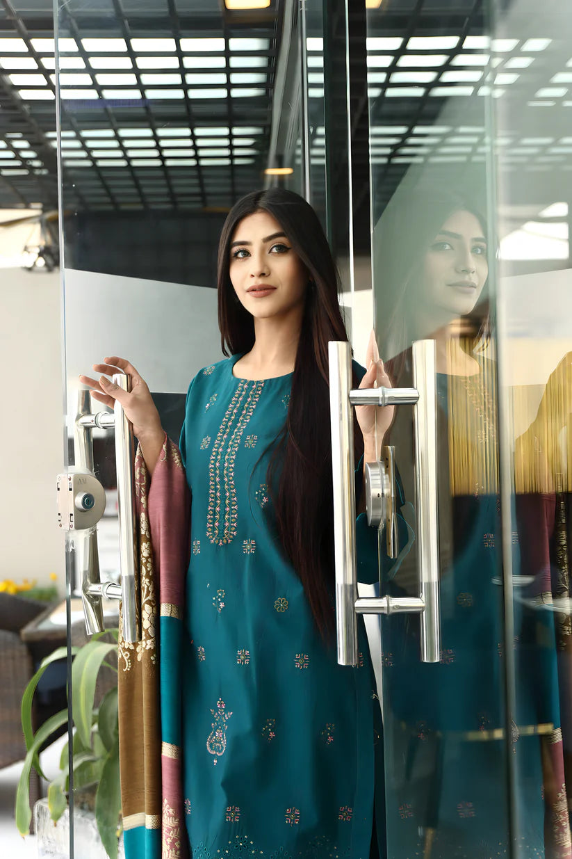 WINTER-3PC KHADDAR CUTWORK EMBROIDERED SHIRT WITH KASHMIRI JACQUARD WOOL SHAWL-1516
