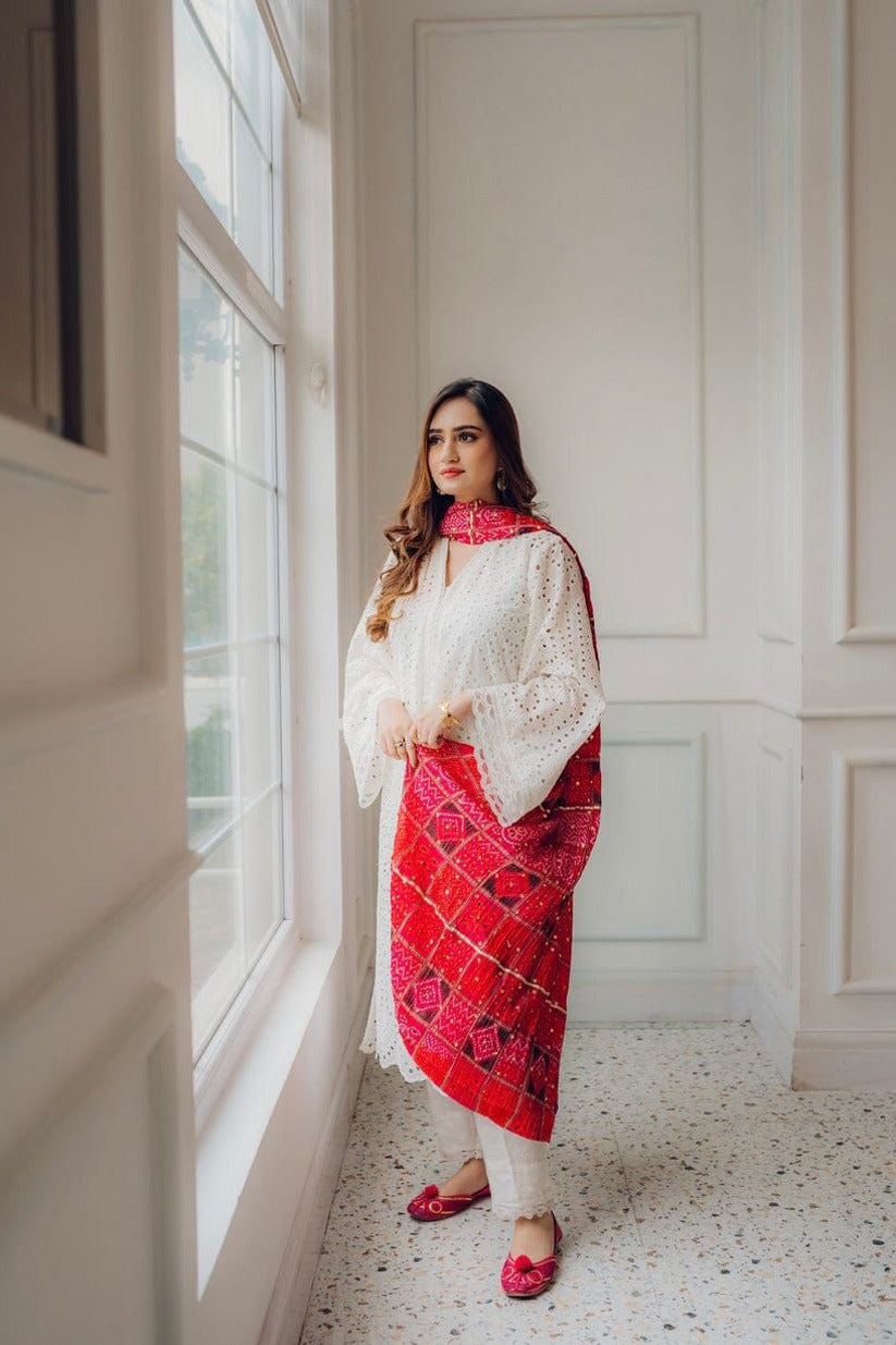 SUMMER-LAWN CHIKENKARI EMBROIDERED WITH CHUNRI PRINT DUPATTA & DUPATTA-4051