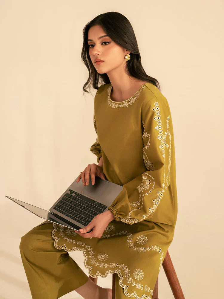 WINTER-2PC DHANAK EMBROIDRED SHIRT WITH DHANAK EMBROIDRED SLEEVES-122