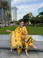 WINTER-3PC KARANDI PRINTED EMBROIDERED SHIRT WITH KARANDI PRINTED EMB SHAWL & PRINTED TROUSER-