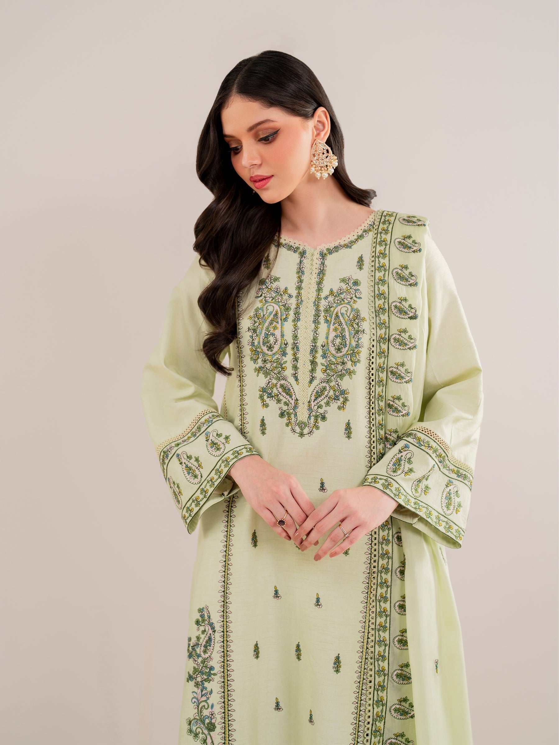 WINTER-3PC DHANAK EMBROIDERED SHIRT WITH DHANAK EMBROIDERED SHAWL AND TROUSER-4167