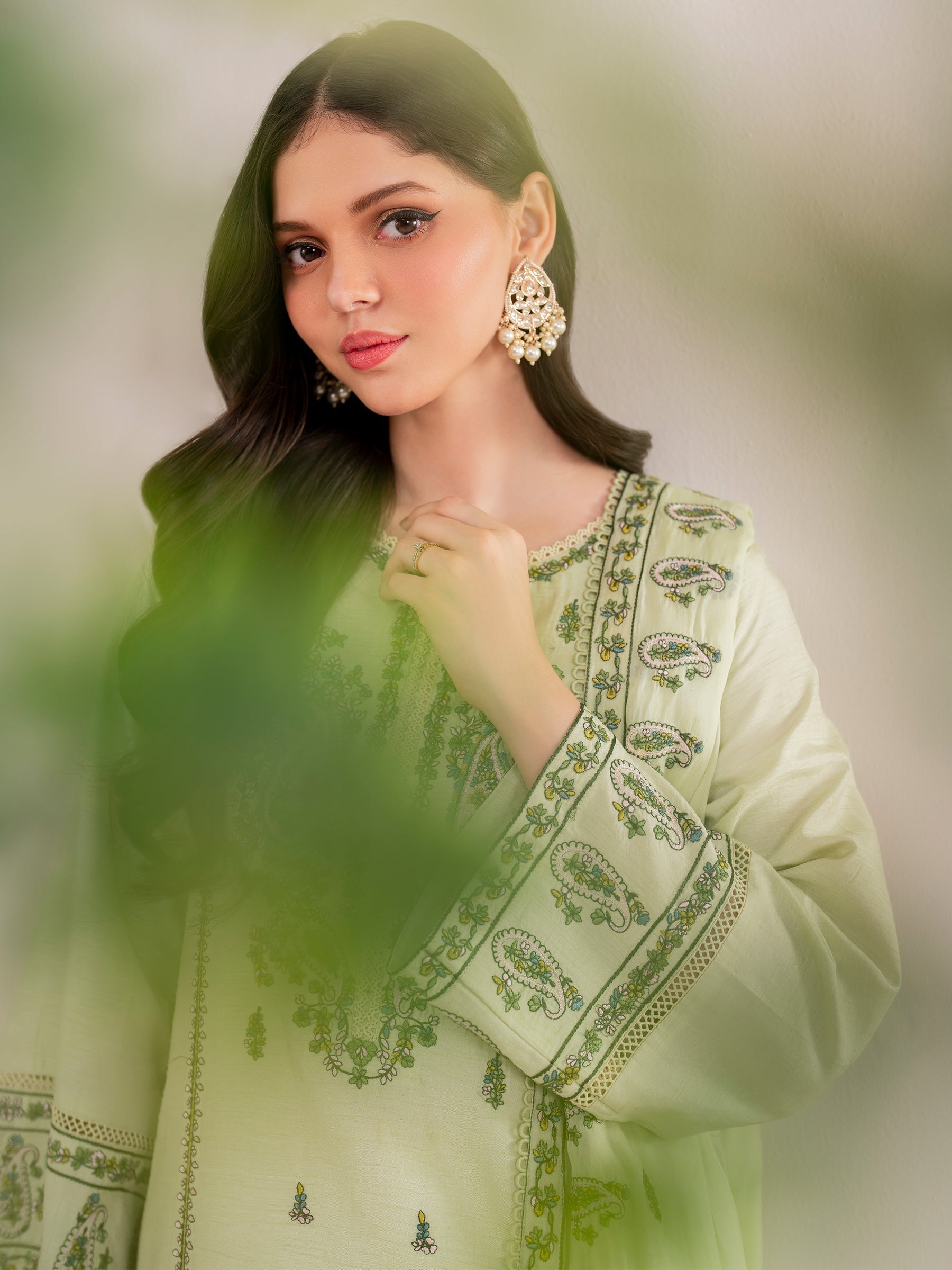 WINTER-3PC DHANAK EMBROIDERED SHIRT WITH DHANAK EMBROIDERED SHAWL AND TROUSER-4167